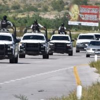 Policías liberan carretera federal 15 en Sonora, tras 10 años bloqueada por grupos yaquis