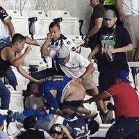 Liberan a aficionados detenidos por violencia en el Clásico Norteño 112
