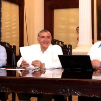 Gobernador de Tabasco reporta bienes por 40 mdp