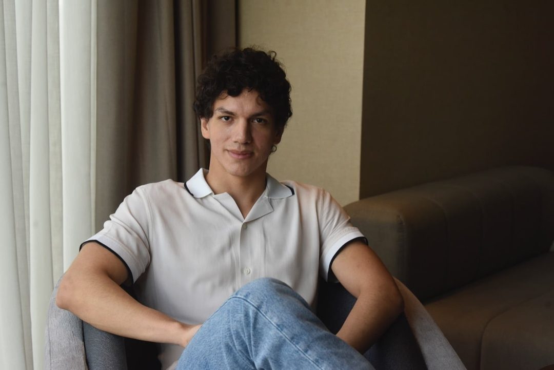 Isaac Hernández 2