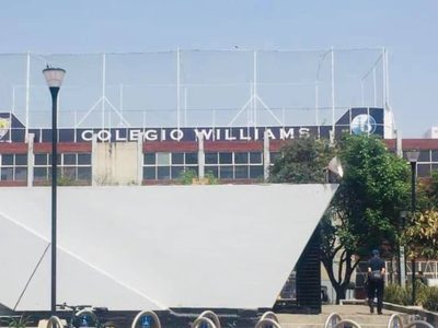 Dan 9 años de prisión a exprofesor del Colegio Williams por abusar de una niña