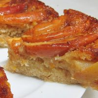 Torta invertida sin gluten: con 2 huevos y 1 manzana, prepará esta tremenda receta para la merienda