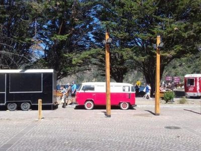 Polémica por los foodtrucks en Villa La Angostura y San Martín de los Andes