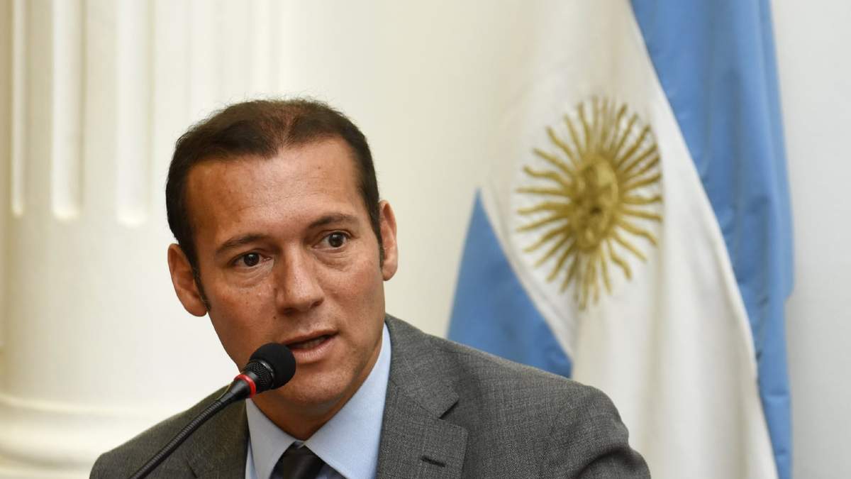 Omar Gutiérrez, gobernador de Neuquén. Fuente: (Twitter)