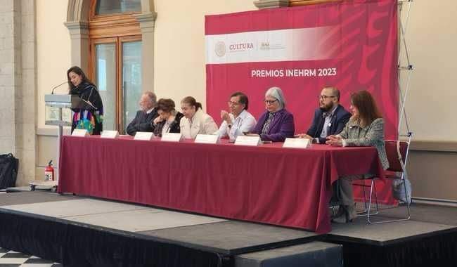 INEHRM. Reconocimiento a investigadores