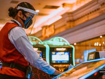 Autoridades de salud clausuran cuatro casinos en Nuevo León