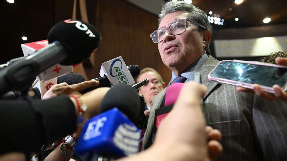 El diputado morenista Ricardo Monreal