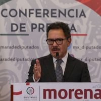 Terminarán en mayo los contratos de asesores de diputados, aclara Mier