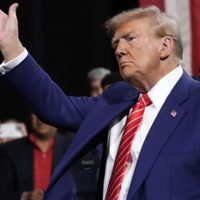 México no venderá ni un solo coche en EU, advierte Trump