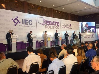 Vapulean a los Moreira en primer debate en Coahuila