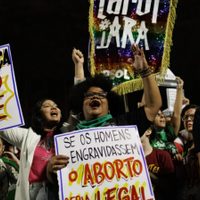 Miles de personas protestan en Brasil contra proyecto de ley que equipara el aborto con el homicidio