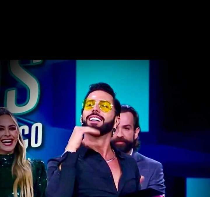 De Nigris. Premiado en La casa de los famosos