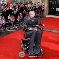 Muere el físico Stephen Hawking a los 76 años