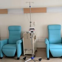 Mujer recibe quimioterapia durante años por un cáncer que no tenía; hospital enfrenta multa