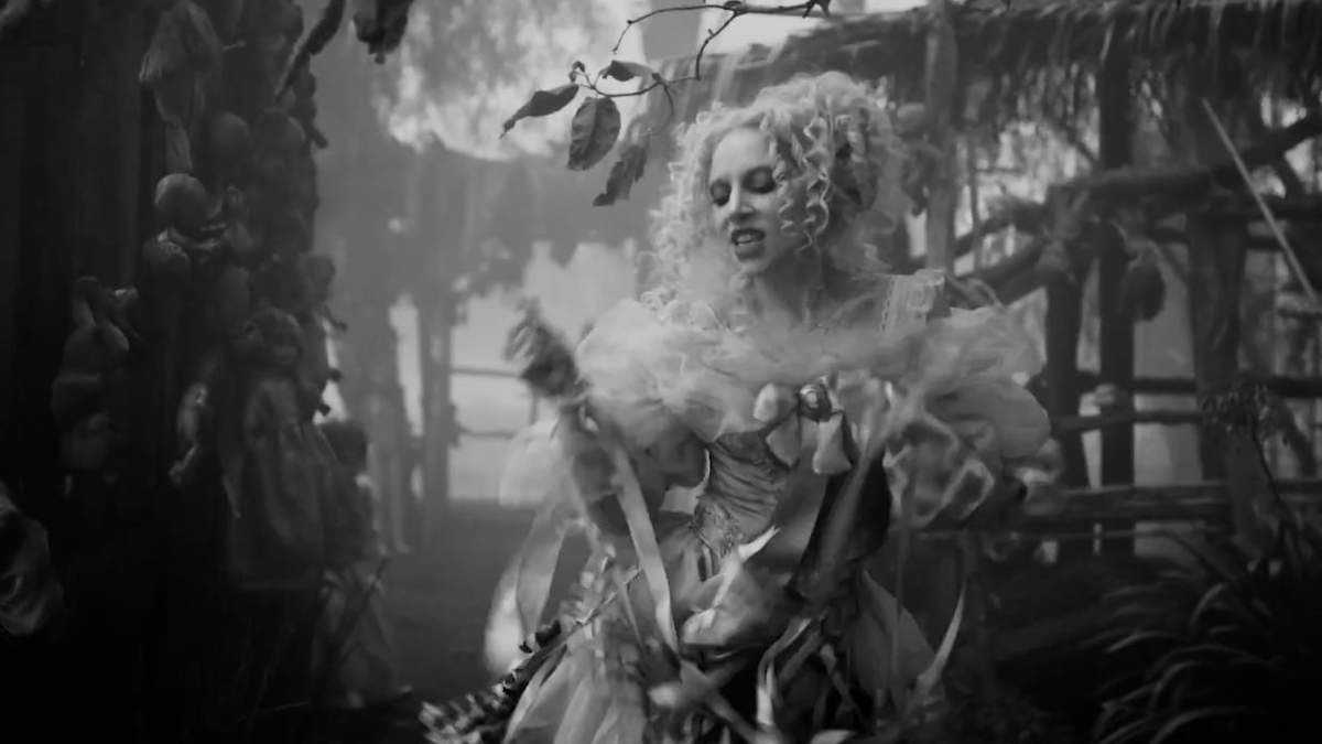 Video de Lady Gaga grabado en la isla de las Muñecas de Xochimilco
