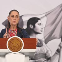 Sheinbaum descarta frenar investigación sobre agentes de la CIA tras renuncia del fiscal Jáuregui