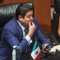 Juez ordena liberar cuentas bancarias del hermano del gobernador García Cabeza de Vaca