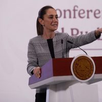 Sheinbaum llama a la CNTE a deslindarse o asumir actos violentos en Gobernación