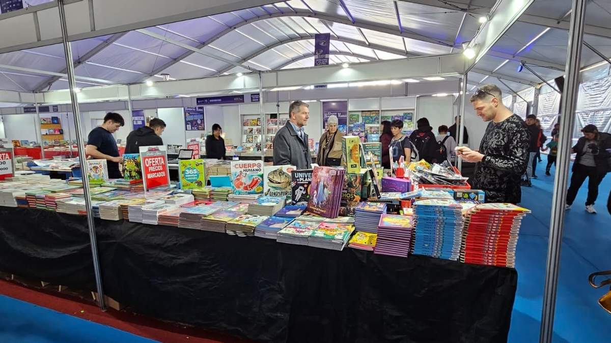 La Feria estará durante 10 días en el predio del Museo Nacional de Bellas Artes. Foto: (Javier Manzano)