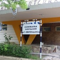 Atraparon a un delincuente cuando intentaba robar un taxi en Centenario