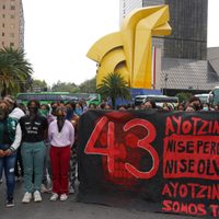 “No me estoy chupando el dedo”: AMLO ante cuestionamientos sobre Ayotzinapa