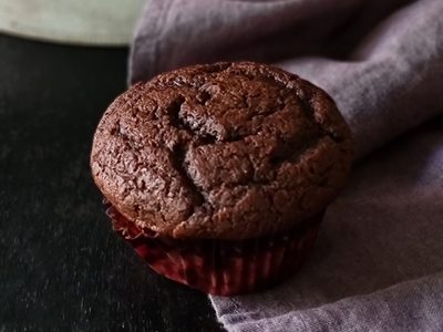 Muffins de chocolate keto: rendidores, esponjosos y deliciosos para merendar en las tardes lluviosas