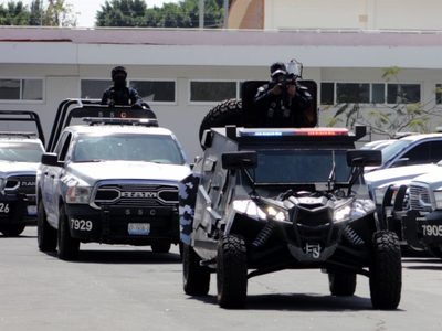 Enfrentamiento entre policías y civiles armados en Celaya deja cinco muertos (Video)