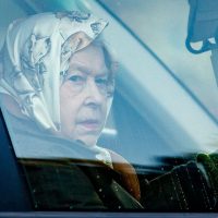 Se quebró Harry: estuvo a solas con la Reina Isabel y le contó toda la verdad