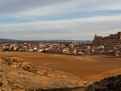 Encuentran una cápsula del tiempo en un castillo español