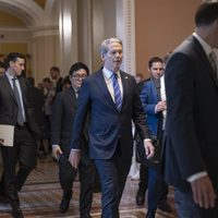 Propuesta fiscal de Trump supera votación clave en el Senado