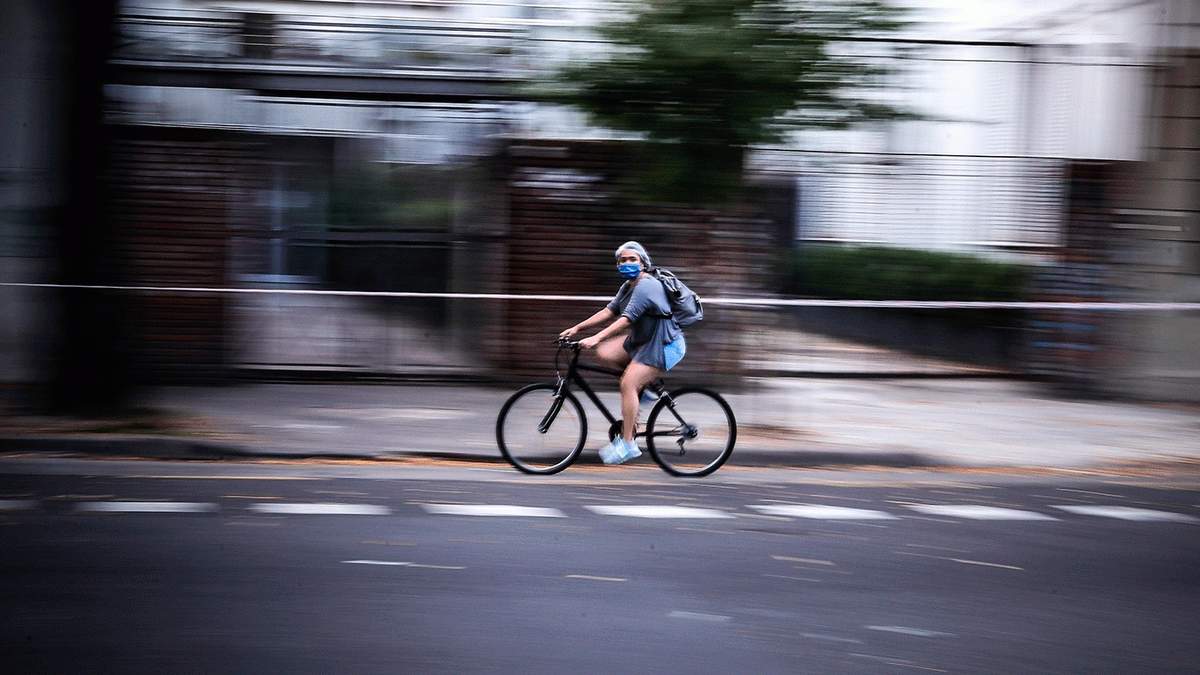 La bicicleta, nueva forma de transporte. Fuente: (Twitter)