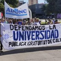 Docentes universitarios harán un paro de 72 horas entre el 12 y 15 de noviembre