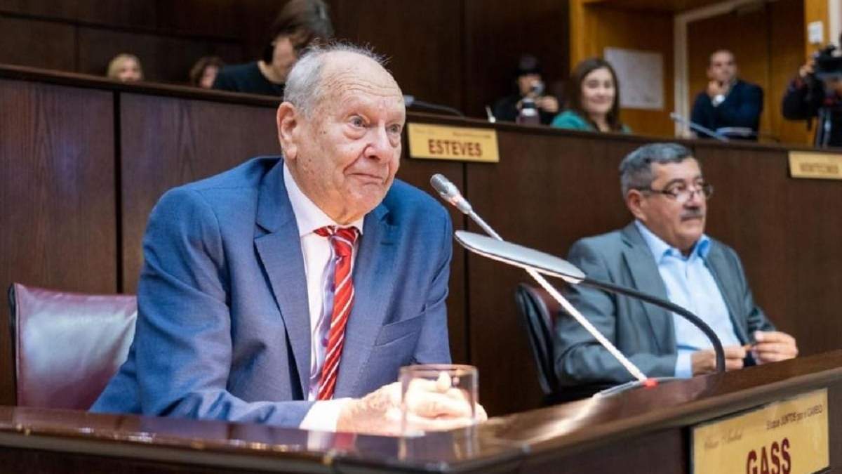César Gass expresó su preocupación por el feminicidio de Cecilia Strzyzowski. Fuente: (Legislatura Neuquén)
