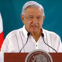 AMLO acusa a El Norte, de Junco de la Vega, de tratar de imponer gobernador en NL