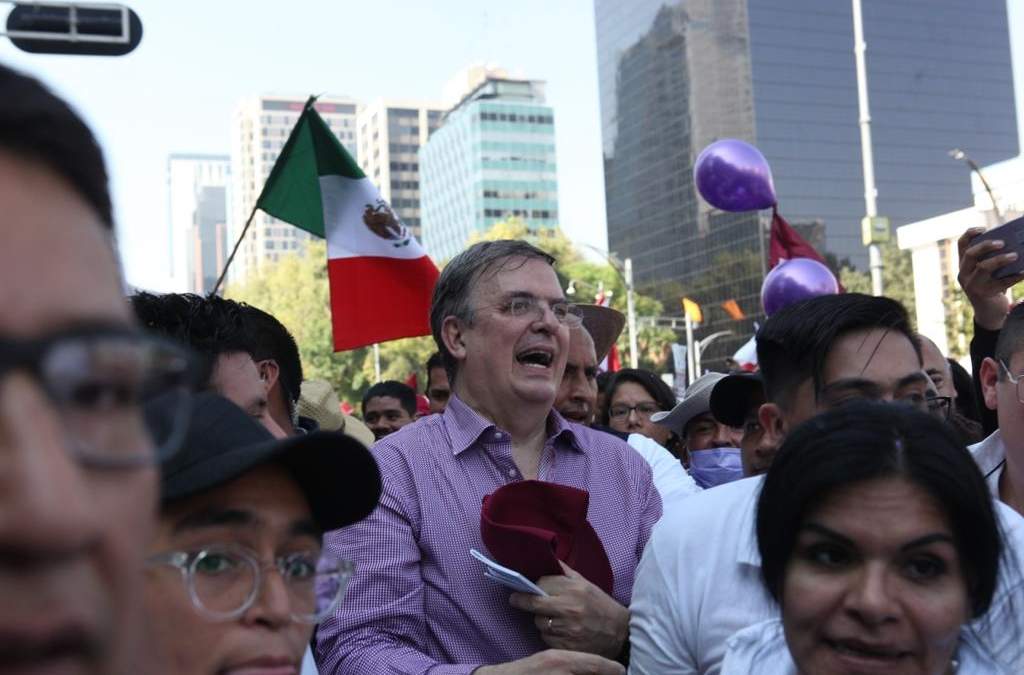 El canciller durante la manifestación de este domingo