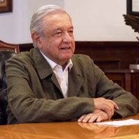 AMLO regresa a Palacio Nacional y revela que tiene un "testamento político"