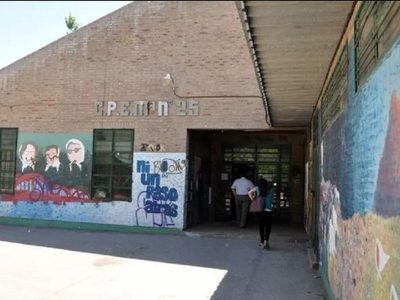 El CPEM 25 de Neuquén aún no tiene una fecha cierta para el regreso a clases tras el incendio de marzo