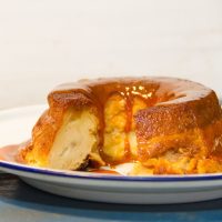 Receta de budín de pan: el clásico postre de la infancia que hacés en un rato con lo que tenés a mano