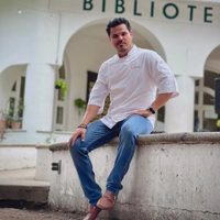 Chef enfrenta demanda de estadunidenses por tocar música mexicana en restaurante de Puerto Vallarta