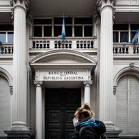 Con la deuda pública en default, caen fuerte las reservas del BCRA