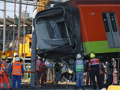México busca culpables: la investigación de accidente del Metro será por homicidio