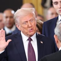 Emergencia en frontera con México y declarar a cárteles como terroristas, las órdenes de Trump