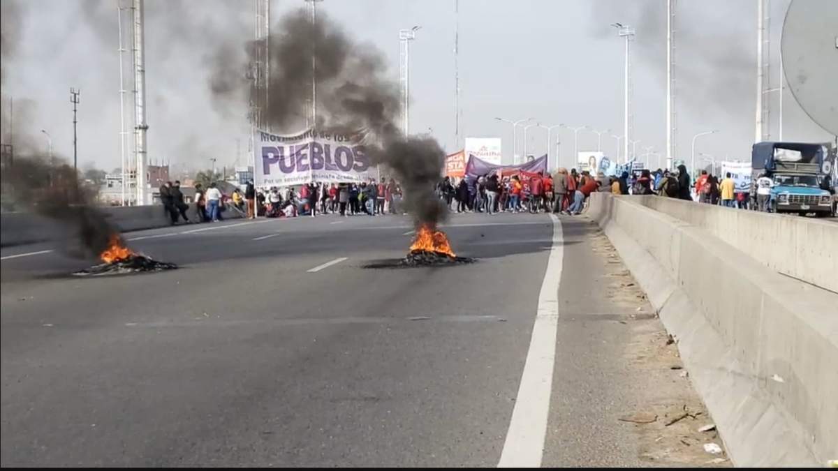 Manifestación de organizaciones de izquierda. Fuente: (Twitter)