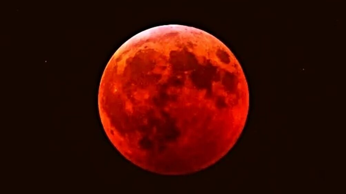 Este domingo podrá observarse una "luna de sangre". Fuente: (Facebook)