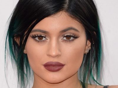 ¡Cuánta transparencia! Kylie Jenner y un vestido que te va a dejar sin aliento