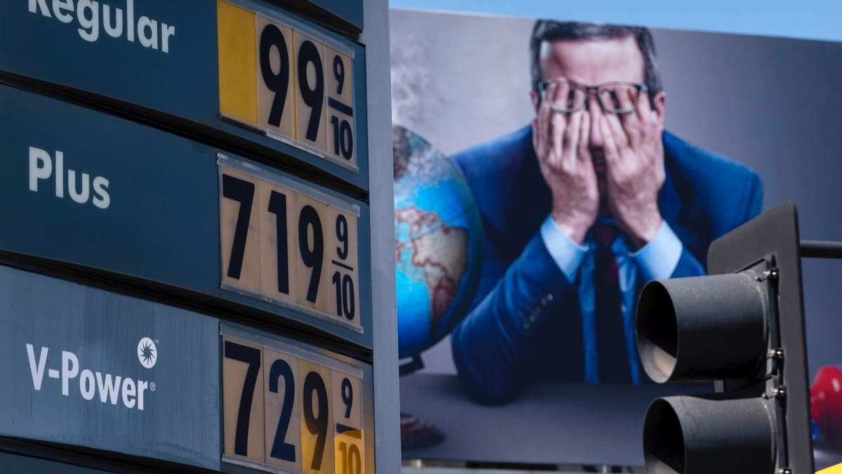 El precio de la gasolina regular superó el promedio de $4 por galón en Estados Unidos