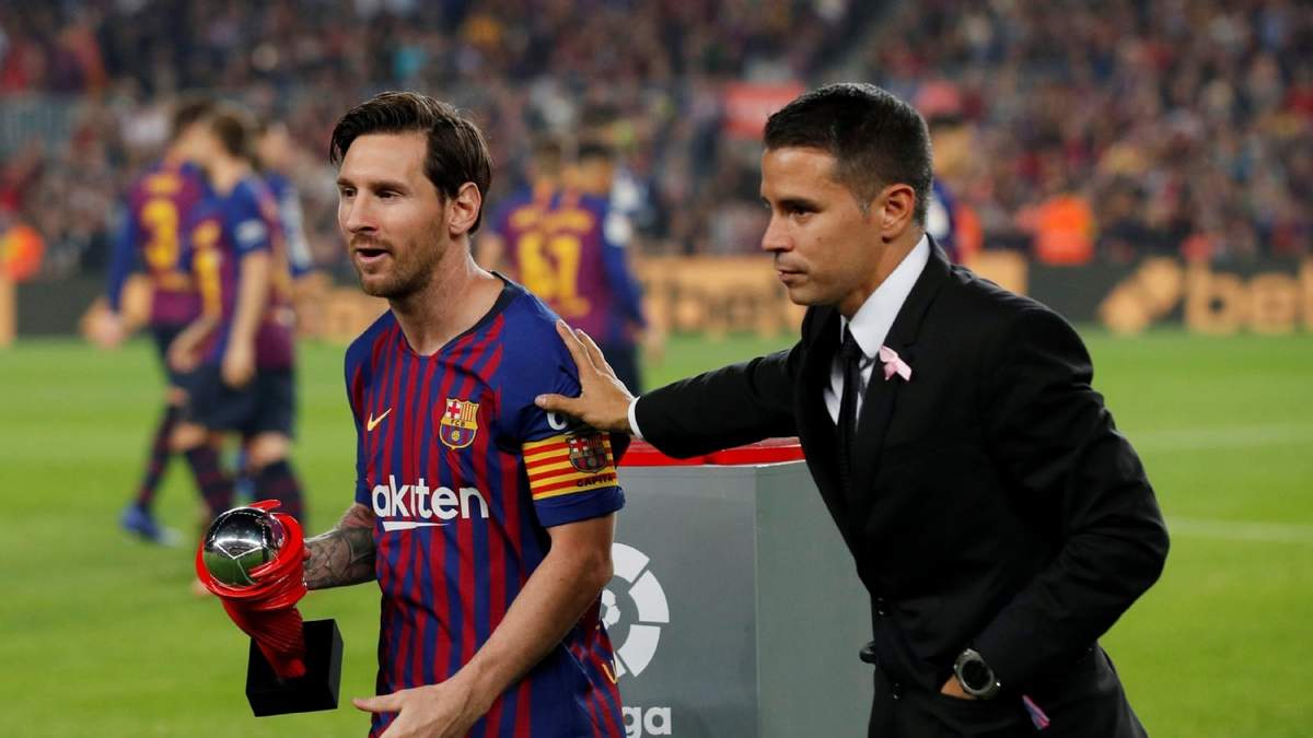Messi y Saviola. Fuente: (Twitter).
