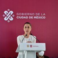 Sheinbaum tras fallo de SCJN a favor del INE: "Democracia no está asociada a un gasto excesivo"