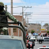 AMLO ordena la intervención del Ejército en labores de seguridad pública