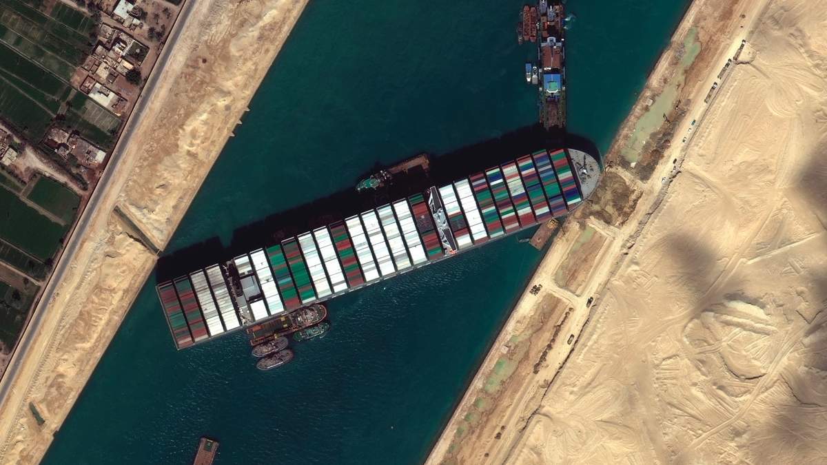 El carguero 'Ever Given' bloqueó la ruta marítima del Canal de Suez desde el 23 de marzo